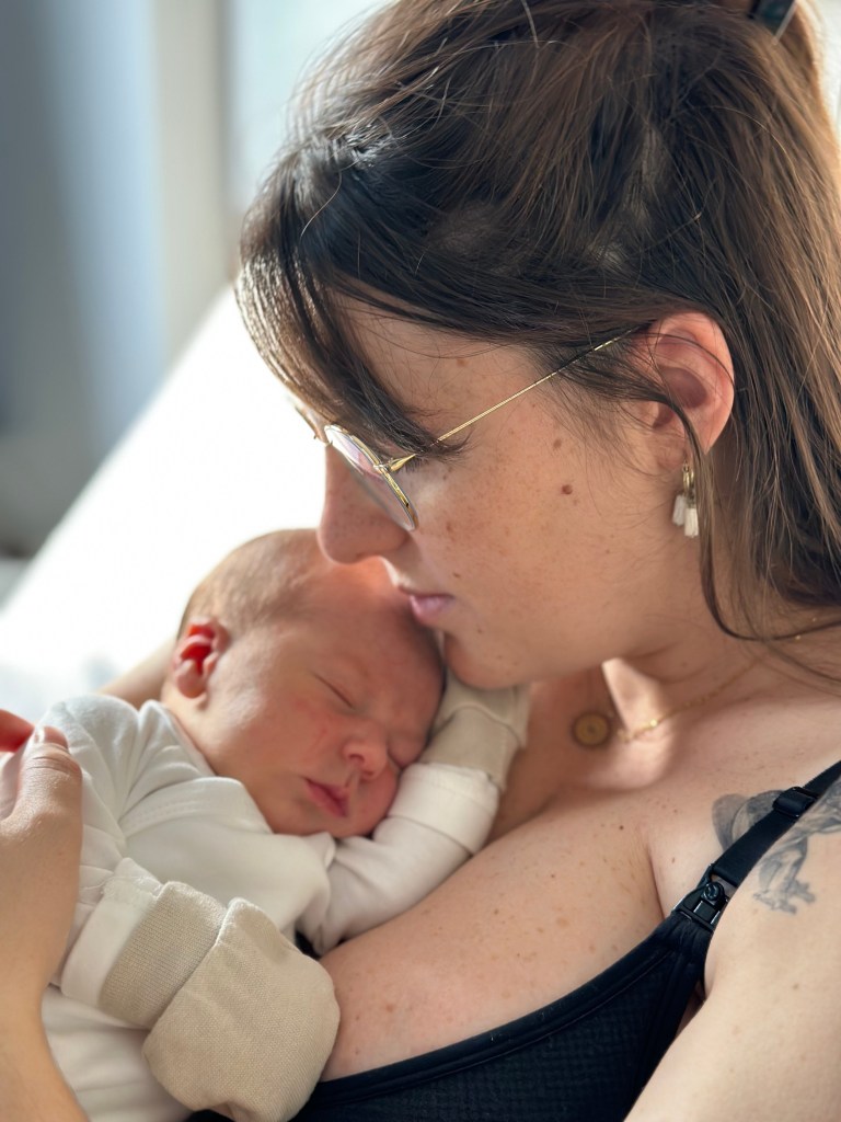 Femme post accouchement